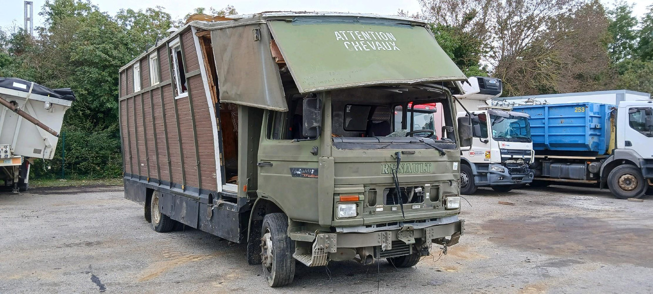 RENAULT M180 PORTEUR BETAILLERE - Paardenvrachtwagen: afbeelding 1 RENAULT M180 PORTEUR BETAILLERE - Paardenvrachtwagen: afbeelding 1