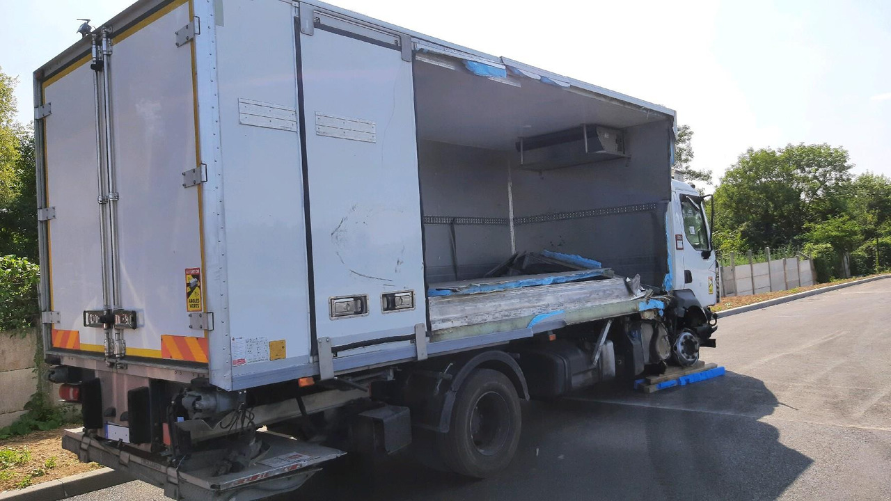 RENAULT PORTEUR FRIGO D - Koelwagen vrachtwagen: afbeelding 4 RENAULT PORTEUR FRIGO D - Koelwagen vrachtwagen: afbeelding 4