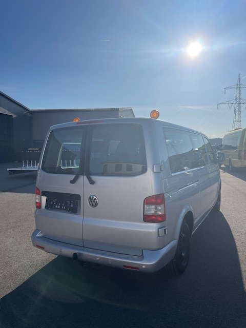 VW Comfort LR TDI D-PF MOTION - Minibus, Personenvervoer: afbeelding 4 VW Comfort LR TDI D-PF MOTION - Minibus, Personenvervoer: afbeelding 4