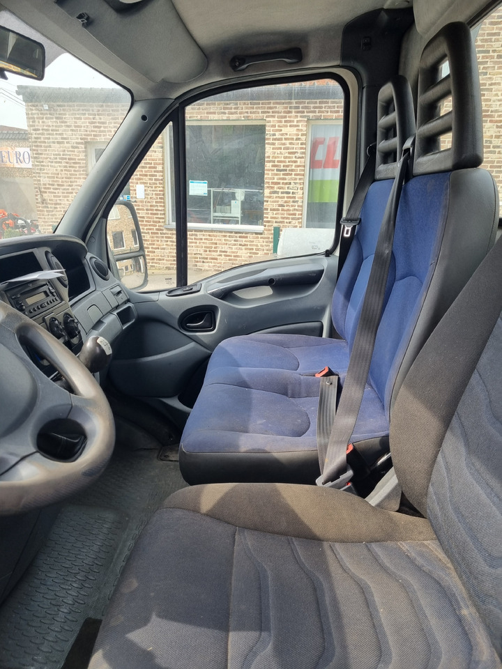 IVECO DAILY 35C18 - Trekker: afbeelding 5 IVECO DAILY 35C18 - Trekker: afbeelding 5