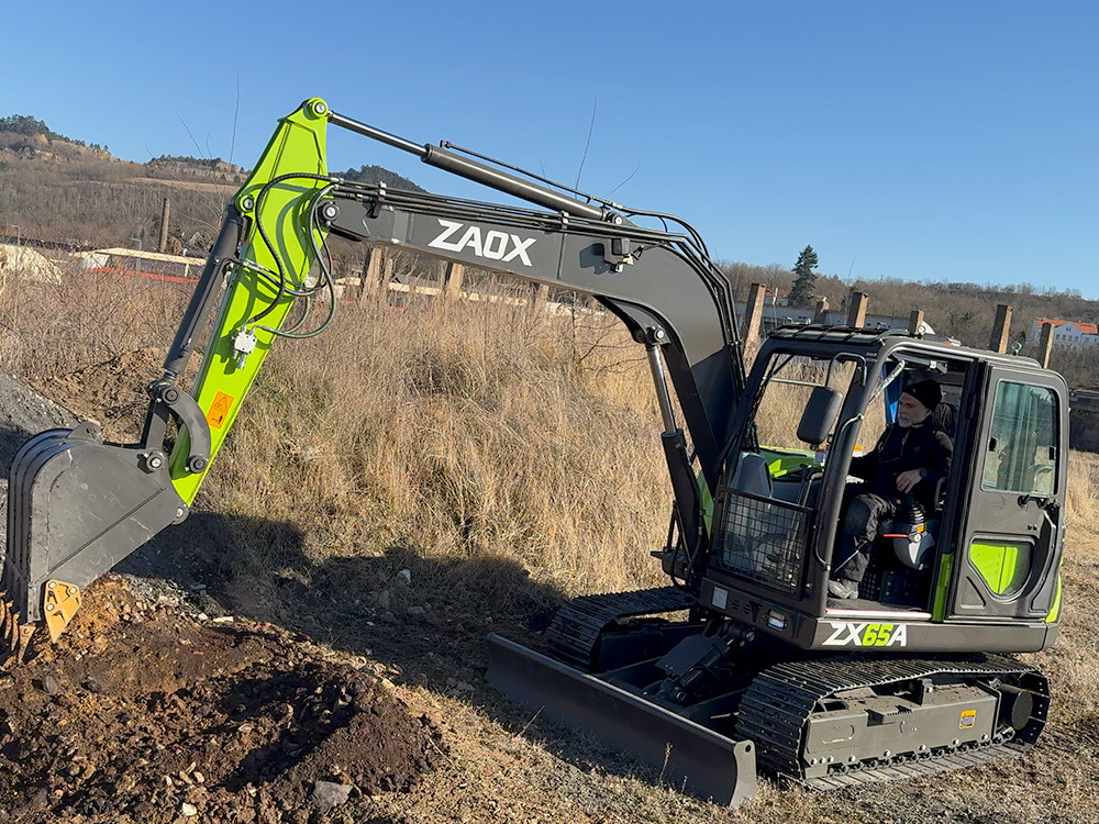 ZAOX ZX65A - Graafmachine: afbeelding 1 ZAOX ZX65A - Graafmachine: afbeelding 1