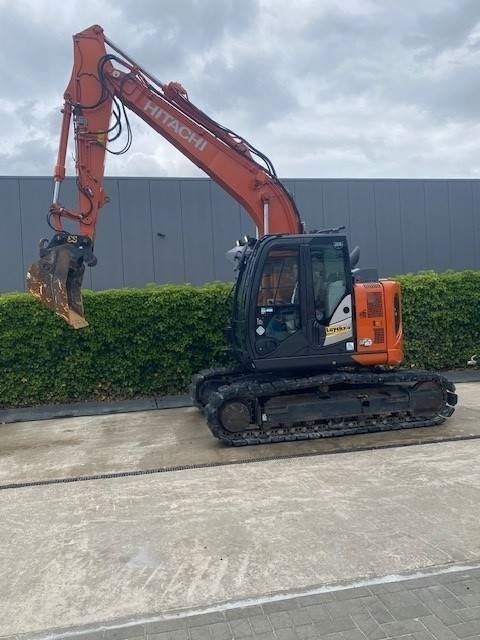 Hitachi 135US-6 - Rupsgraafmachine: afbeelding 3 Hitachi 135US-6 - Rupsgraafmachine: afbeelding 3