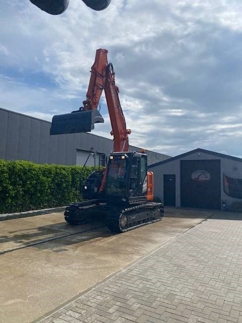 Hitachi ZX 135 US-6 - Rupsgraafmachine: afbeelding 3 Hitachi ZX 135 US-6 - Rupsgraafmachine: afbeelding 3