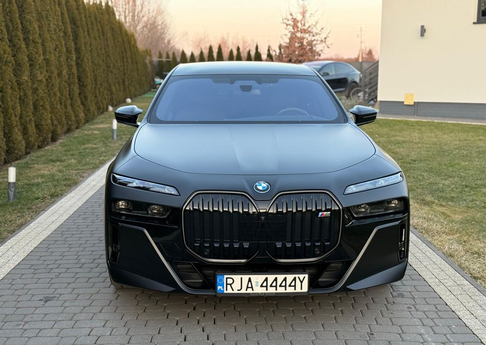BMW Seria 7 M760e PHEV xDrive sport - Sedan: afbeelding 3 BMW Seria 7 M760e PHEV xDrive sport - Sedan: afbeelding 3