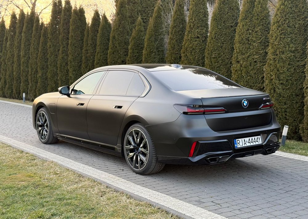 BMW Seria 7 M760e PHEV xDrive sport - Sedan: afbeelding 4 BMW Seria 7 M760e PHEV xDrive sport - Sedan: afbeelding 4