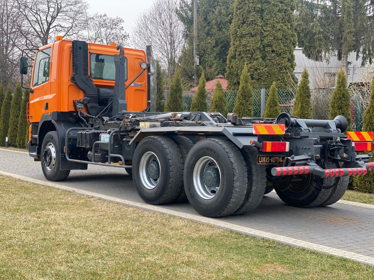 DAF CF 85.340 6X4 MANUAL GEARBOX - Haakarmsysteem vrachtwagen: afbeelding 4 DAF CF 85.340 6X4 MANUAL GEARBOX - Haakarmsysteem vrachtwagen: afbeelding 4