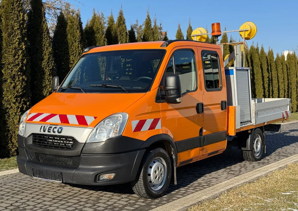 Iveco DAILY 35S13 - Schuifzeilen bestelwagen: afbeelding 1 Iveco DAILY 35S13 - Schuifzeilen bestelwagen: afbeelding 1