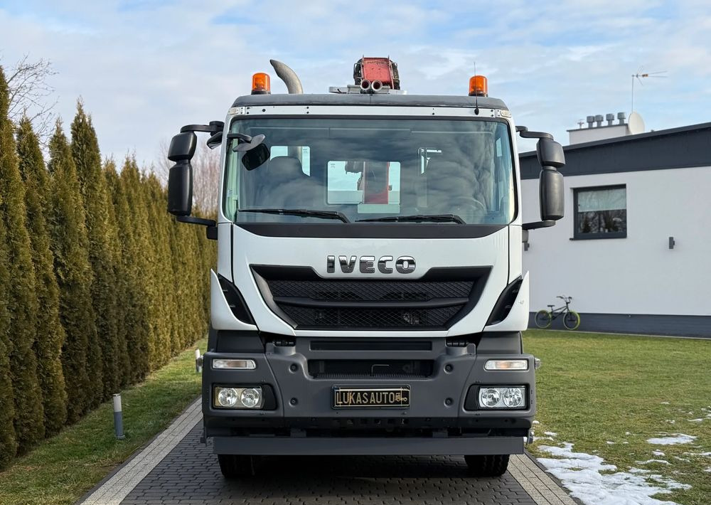 Iveco STRALIS 330 / 4x2 / FASSI F135 / WYWROTKA - Kipper vrachtwagen: afbeelding 5 Iveco STRALIS 330 / 4x2 / FASSI F135 / WYWROTKA - Kipper vrachtwagen: afbeelding 5