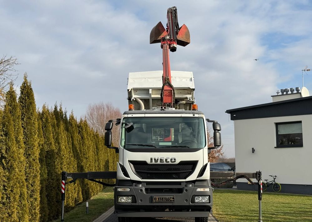 Iveco STRALIS 330 / 4x2 / FASSI F135 / WYWROTKA - Kipper vrachtwagen: afbeelding 2 Iveco STRALIS 330 / 4x2 / FASSI F135 / WYWROTKA - Kipper vrachtwagen: afbeelding 2