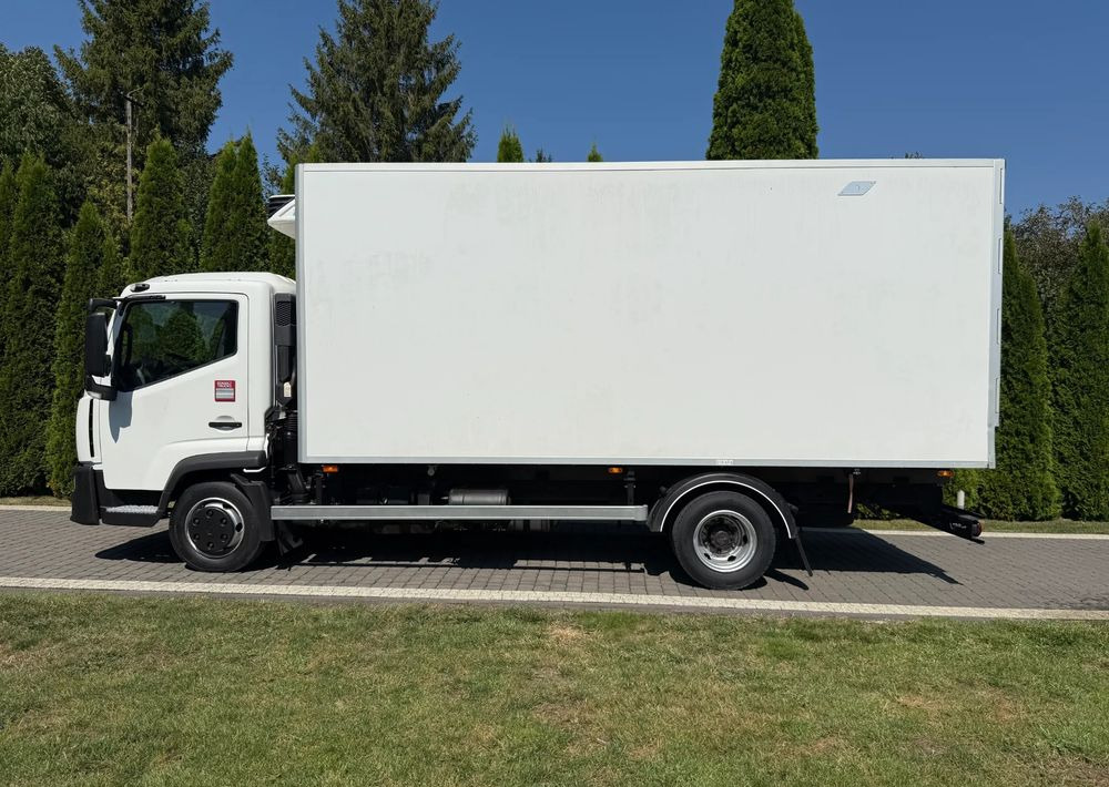 Renault D7.5 MANUAL LAMBERET CARRIER XARIOS 350 - Koelwagen vrachtwagen: afbeelding 4 Renault D7.5 MANUAL LAMBERET CARRIER XARIOS 350 - Koelwagen vrachtwagen: afbeelding 4