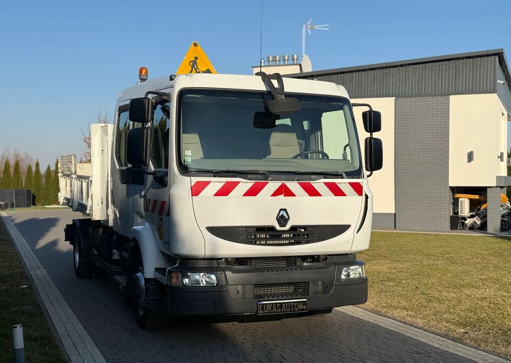 Renault MIDLUM 220 12 T WYWROTKA 6 MIEJSC - Kipper vrachtwagen: afbeelding 4 Renault MIDLUM 220 12 T WYWROTKA 6 MIEJSC - Kipper vrachtwagen: afbeelding 4