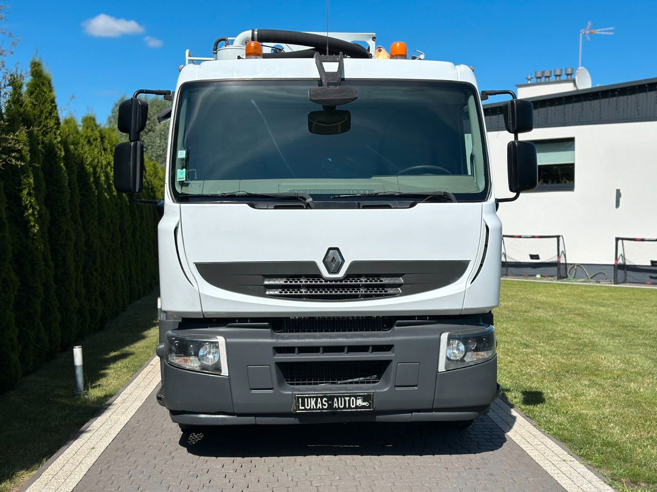 Renault PREMIUM 320 6x2 T RIVARD. TWO CHAMBERS - Vacuümwagen: afbeelding 2 Renault PREMIUM 320 6x2 T RIVARD. TWO CHAMBERS - Vacuümwagen: afbeelding 2