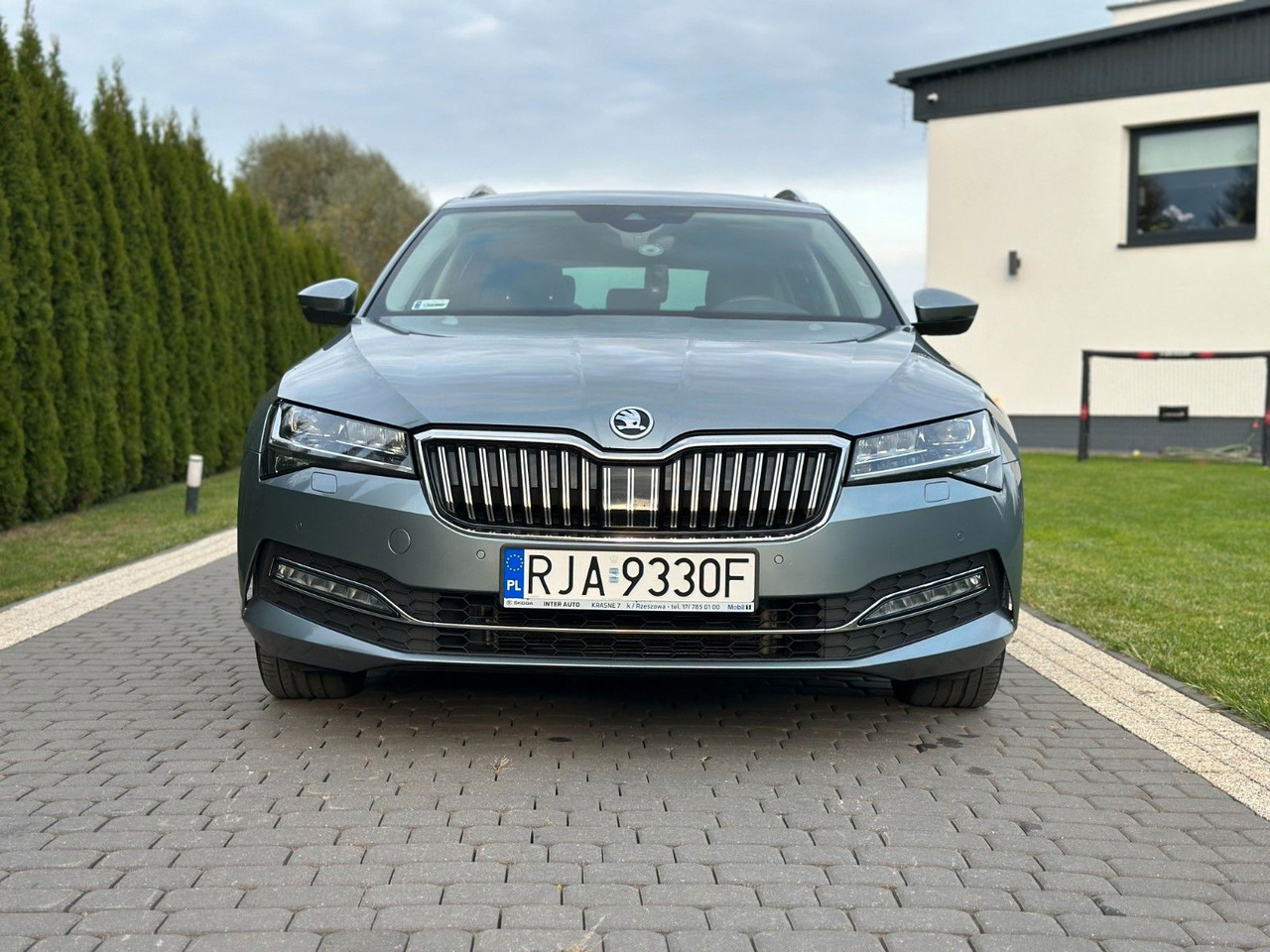 Skoda Superb 2.0 TDI SCR 147kW DSG STYLE COMBI - Personenwagen: afbeelding 2 Skoda Superb 2.0 TDI SCR 147kW DSG STYLE COMBI - Personenwagen: afbeelding 2