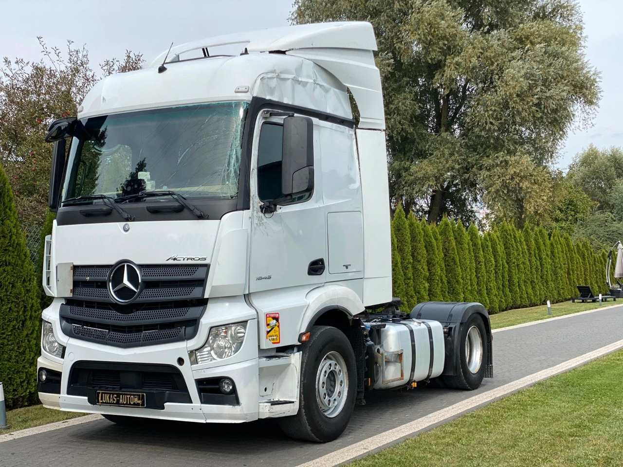 Mercedes-Benz ACTROS 1845 HYDRAULIC - Trekker: afbeelding 1 Mercedes-Benz ACTROS 1845 HYDRAULIC - Trekker: afbeelding 1