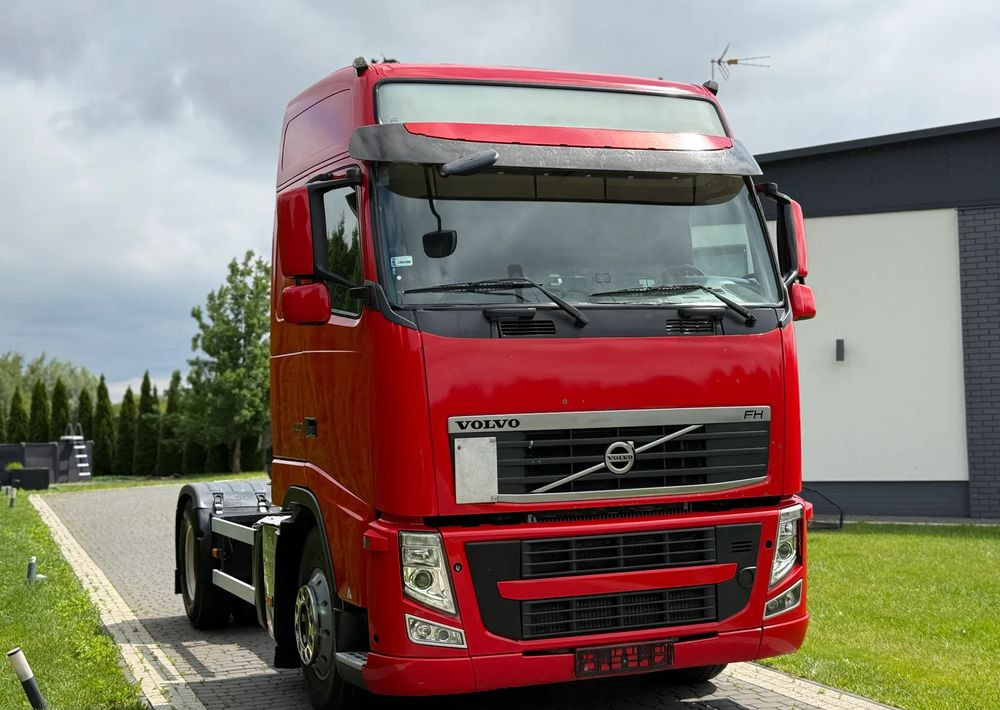 Volvo FH 440 AUTOMAT EURO 5 LODÓWKA - Trekker: afbeelding 4 Volvo FH 440 AUTOMAT EURO 5 LODÓWKA - Trekker: afbeelding 4