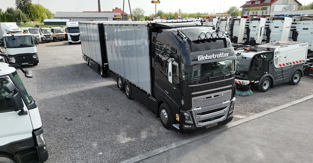 Volvo FH16 660 HP TANDEM 6x2 LIMITED EDITION - Bakwagen, Gesloten aanhangwagen: afbeelding 1 Volvo FH16 660 HP TANDEM 6x2 LIMITED EDITION - Bakwagen, Gesloten aanhangwagen: afbeelding 1