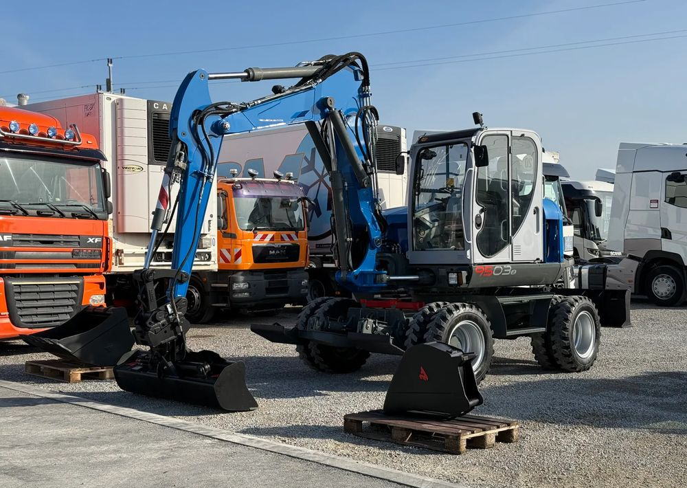 Wacker Neuson 9503-2 TRZY ŁYŻKI - Mobiele graafmachine: afbeelding 1 Wacker Neuson 9503-2 TRZY ŁYŻKI - Mobiele graafmachine: afbeelding 1