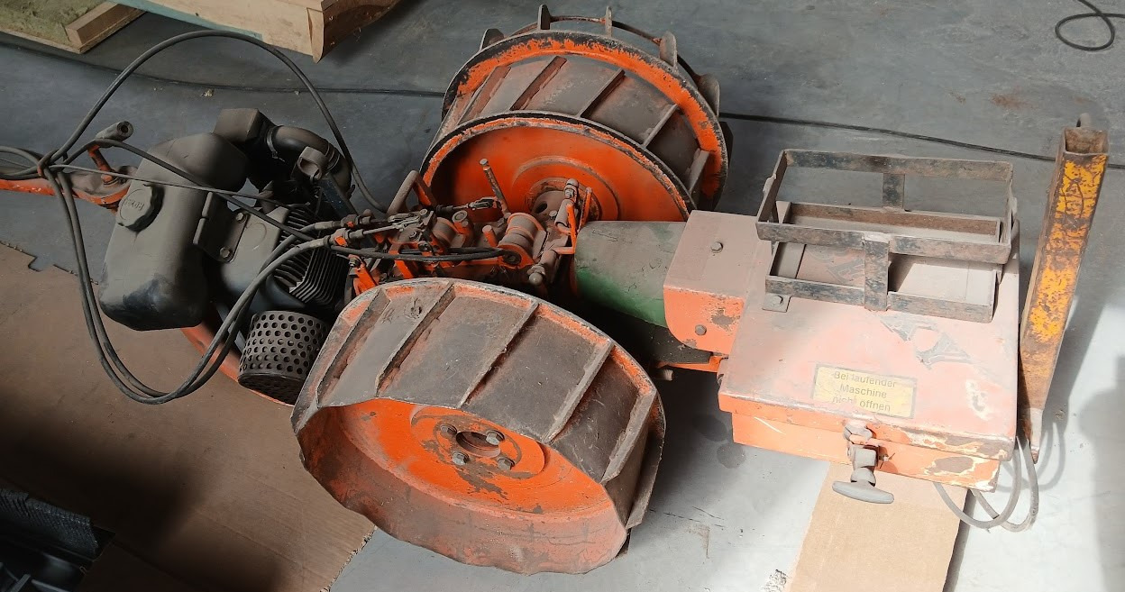 Berky  - Verstek klepelmaaier: afbeelding 3 Berky  - Verstek klepelmaaier: afbeelding 3