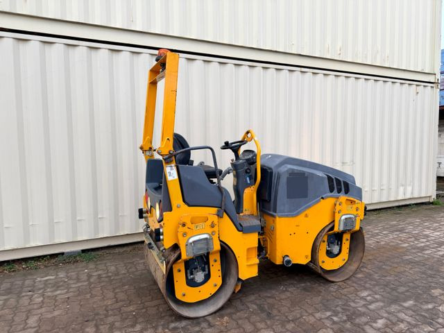 Asfaltwals Hamm HD10VV / 2016 BJ / 1.235 H / 2.475 KG: afbeelding 7 Asfaltwals Hamm HD10VV / 2016 BJ / 1.235 H / 2.475 KG: afbeelding 7