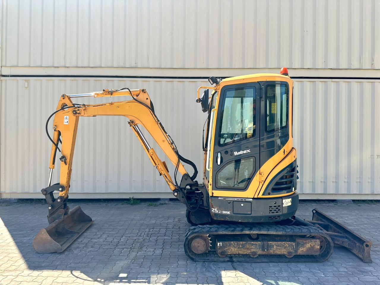 Hyundai Robex25Z-9AK / 2018 BJ / 2.962 H / 2.580 KG - Minigraafmachine: afbeelding 2 Hyundai Robex25Z-9AK / 2018 BJ / 2.962 H / 2.580 KG - Minigraafmachine: afbeelding 2