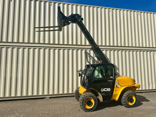 JCB 520-40 / 2017 BJ / 2.297 Bh / 4 Meter / 2 Tonnen - Verreiker: afbeelding 1 JCB 520-40 / 2017 BJ / 2.297 Bh / 4 Meter / 2 Tonnen - Verreiker: afbeelding 1