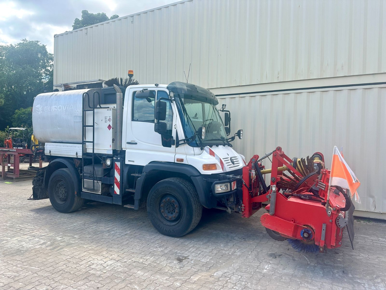 Unimog U400 Schäfer-Technic Bitum/Asphalt / TÜV 02/2026 - Asfaltmachine: afbeelding 4 Unimog U400 Schäfer-Technic Bitum/Asphalt / TÜV 02/2026 - Asfaltmachine: afbeelding 4