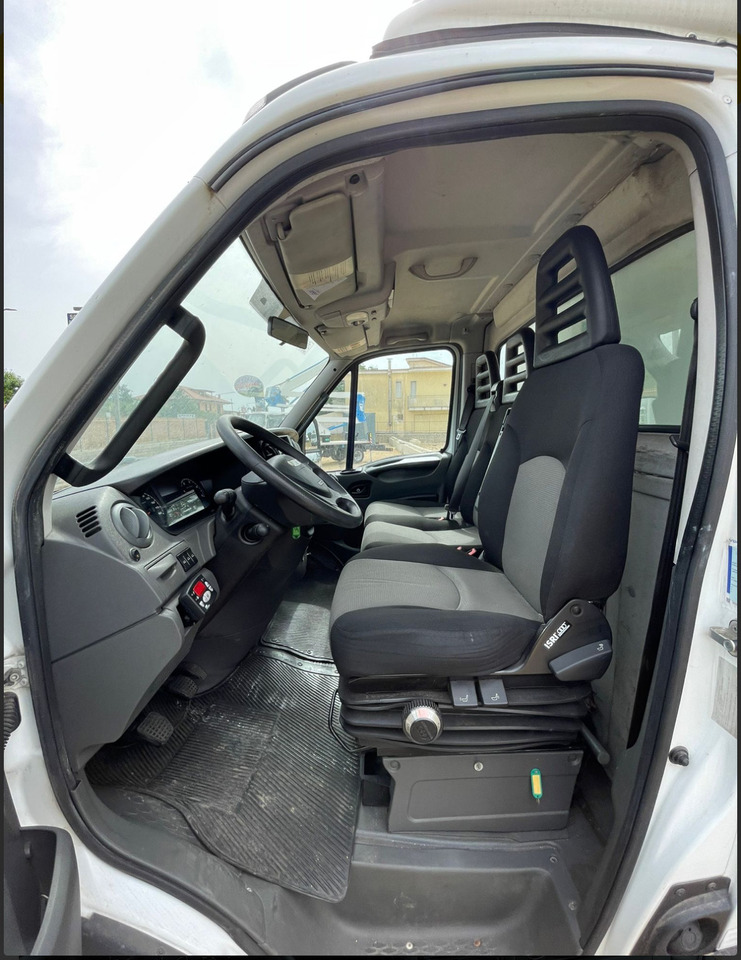 IVECO DAILY 60C17 - Koelwagen vrachtwagen: afbeelding 5 IVECO DAILY 60C17 - Koelwagen vrachtwagen: afbeelding 5