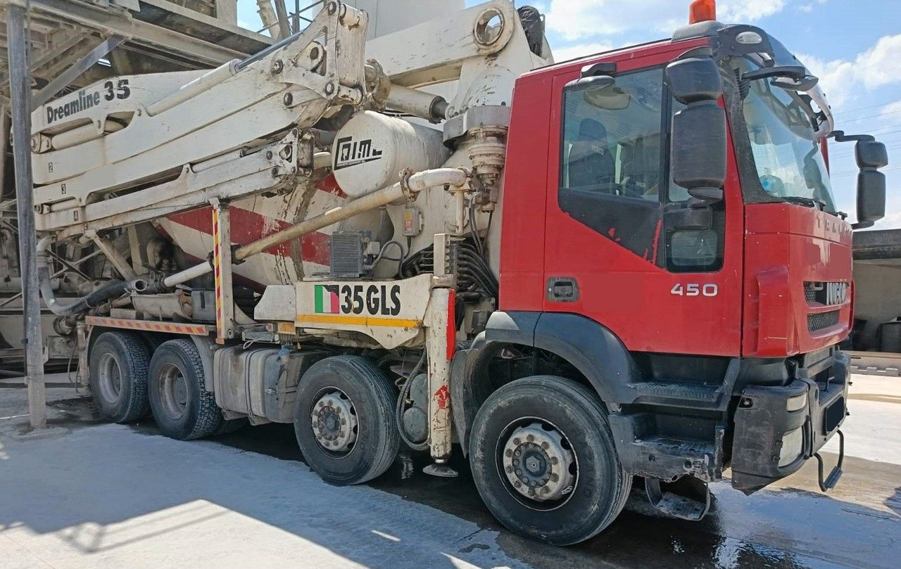Iveco TRAKKER 450 COIME 35 - Betonpomp: afbeelding 1 Iveco TRAKKER 450 COIME 35 - Betonpomp: afbeelding 1