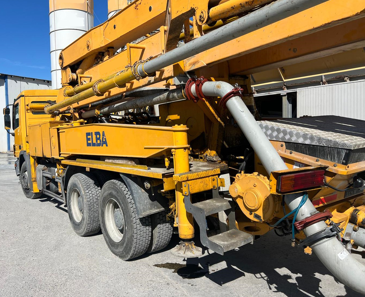 Betonpomp MERCEDES-BENZ ACTROS 3332 ELBA SCHWING 36M: afbeelding 6 Betonpomp MERCEDES-BENZ ACTROS 3332 ELBA SCHWING 36M: afbeelding 6