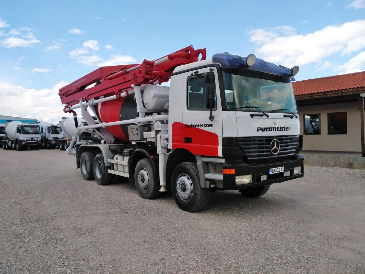 Mercedes-Benz ACTROS 3240 Putzmeister 26.67S - Betonpomp: afbeelding 1 Mercedes-Benz ACTROS 3240 Putzmeister 26.67S - Betonpomp: afbeelding 1