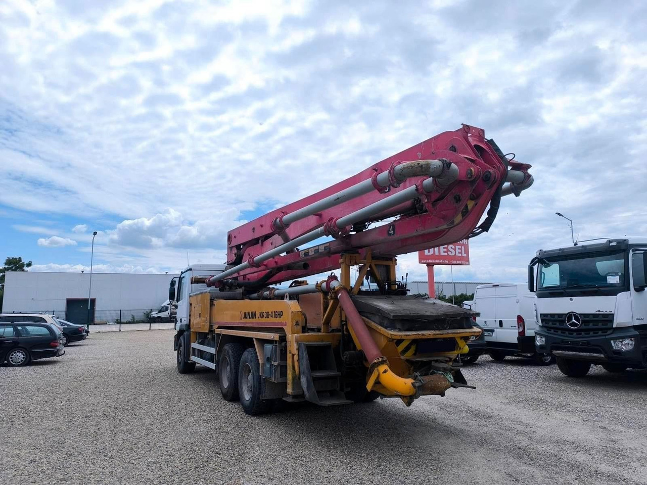 Mercedes-Benz ACTROS 3341 JUNJIN JXR 38-4 - Betonpomp: afbeelding 5 Mercedes-Benz ACTROS 3341 JUNJIN JXR 38-4 - Betonpomp: afbeelding 5