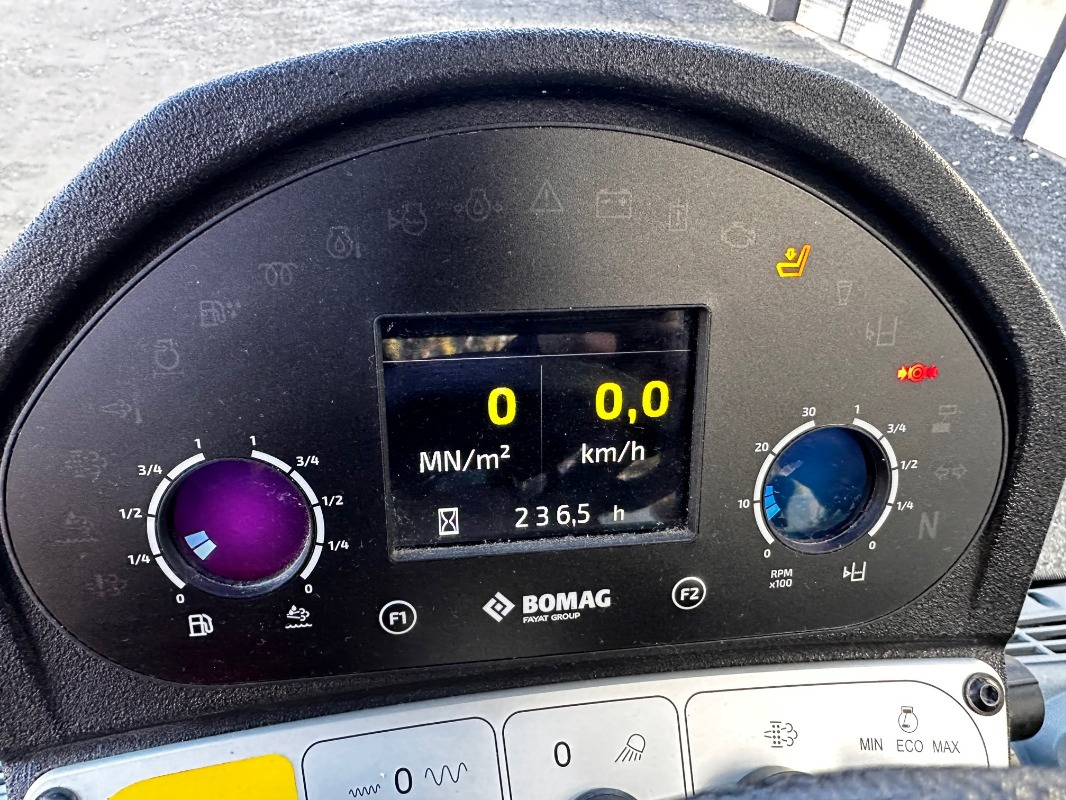 BOMAG DE BW 177 BVC-5 Stage V/Tier 4f - Schapenpootwals/ Grondverdichter: afbeelding 3 BOMAG DE BW 177 BVC-5 Stage V/Tier 4f - Schapenpootwals/ Grondverdichter: afbeelding 3