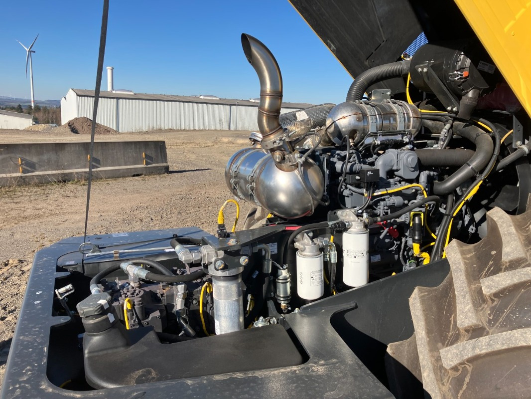 Leasing BOMAG DE BW 211 DH-5 Stage IV/TIER4f BOMAG DE BW 211 DH-5 Stage IV/TIER4f: afbeelding 6 Leasing BOMAG DE BW 211 DH-5 Stage IV/TIER4f BOMAG DE BW 211 DH-5 Stage IV/TIER4f: afbeelding 6