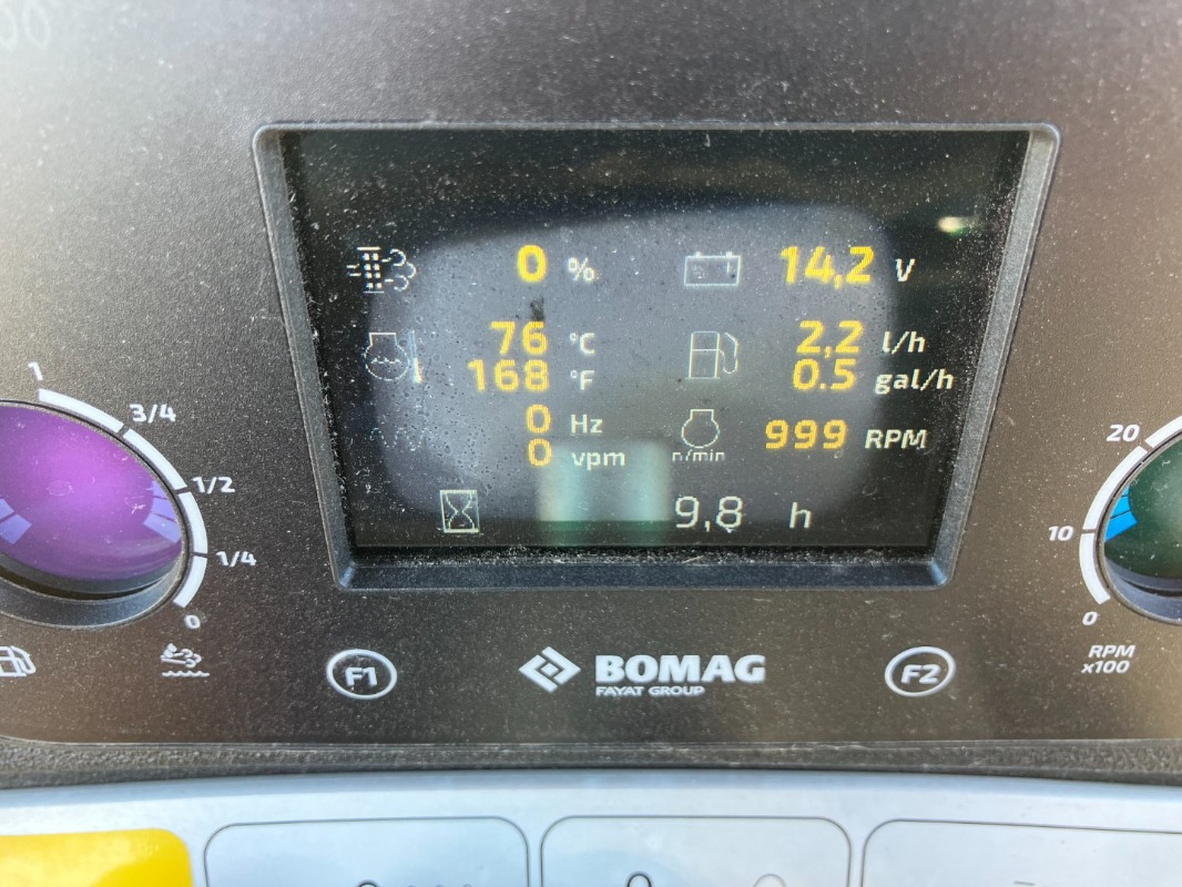 Leasing BOMAG DE BW 211 DH-5 Stage IV/TIER4f BOMAG DE BW 211 DH-5 Stage IV/TIER4f: afbeelding 10 Leasing BOMAG DE BW 211 DH-5 Stage IV/TIER4f BOMAG DE BW 211 DH-5 Stage IV/TIER4f: afbeelding 10