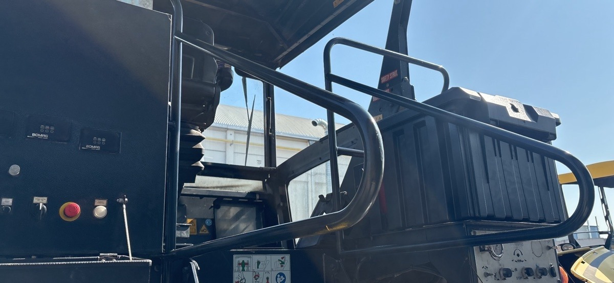 Asfaltafwerkmachine BOMAG IT BF 600 P-2 S500  Stage IV/Tier 4f: afbeelding 9