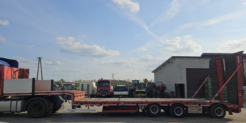Naczepa niskopodwozie Bodex KIS3J DMC 47 ton - Dieplader oplegger: afbeelding 4 Naczepa niskopodwozie Bodex KIS3J DMC 47 ton - Dieplader oplegger: afbeelding 4