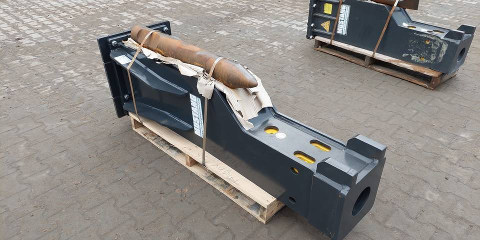 Nowy młot wyburzeniowy Mustang HM1500 do koparki 16-23 ton - Hydraulische hamer voor Bouwmachine: afbeelding 5 Nowy młot wyburzeniowy Mustang HM1500 do koparki 16-23 ton - Hydraulische hamer voor Bouwmachine: afbeelding 5