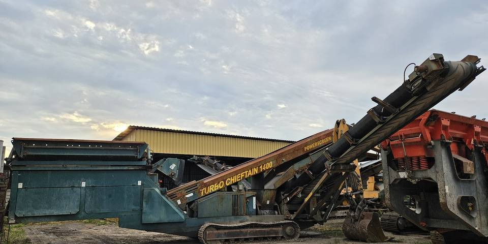 Przesiewacz mobilny Powerscreen Chieftain 1400 rozdrabniacz wibrokrata - Zeefinstallatie: afbeelding 1 Przesiewacz mobilny Powerscreen Chieftain 1400 rozdrabniacz wibrokrata - Zeefinstallatie: afbeelding 1