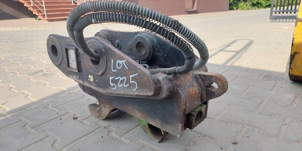 Szybkozłącze hydrauliczne Geith na sworzeń 45mm Kubota U50 - Snelwissel: afbeelding 5 Szybkozłącze hydrauliczne Geith na sworzeń 45mm Kubota U50 - Snelwissel: afbeelding 5