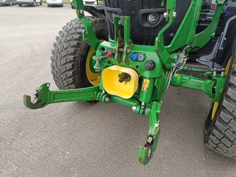 Tractor John Deere 6115 RC: afbeelding 13