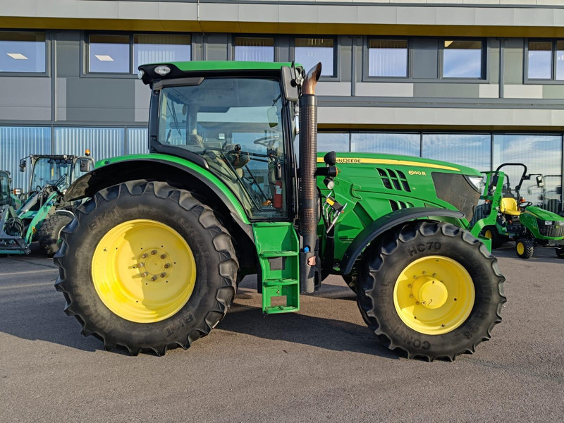 Tractor John Deere 6140R: afbeelding 10