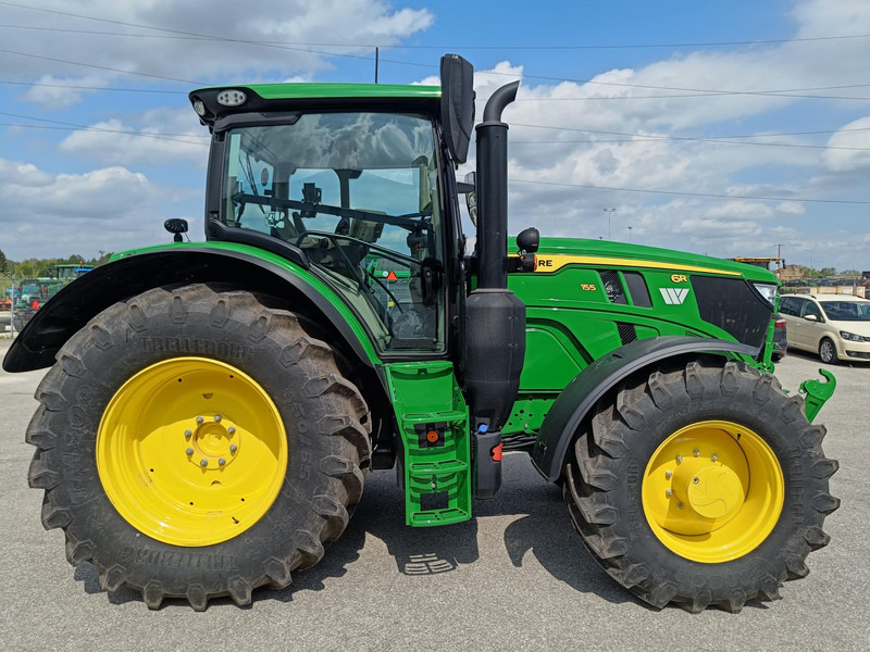 John Deere 6R 155 Autopower - Tractor: afbeelding 2 John Deere 6R 155 Autopower - Tractor: afbeelding 2