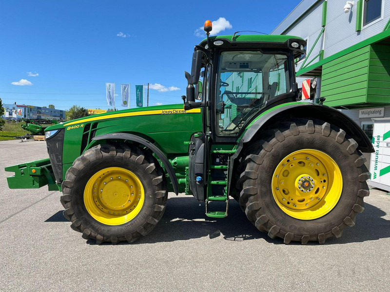 John Deere 8400R - Tractor: afbeelding 2 John Deere 8400R - Tractor: afbeelding 2