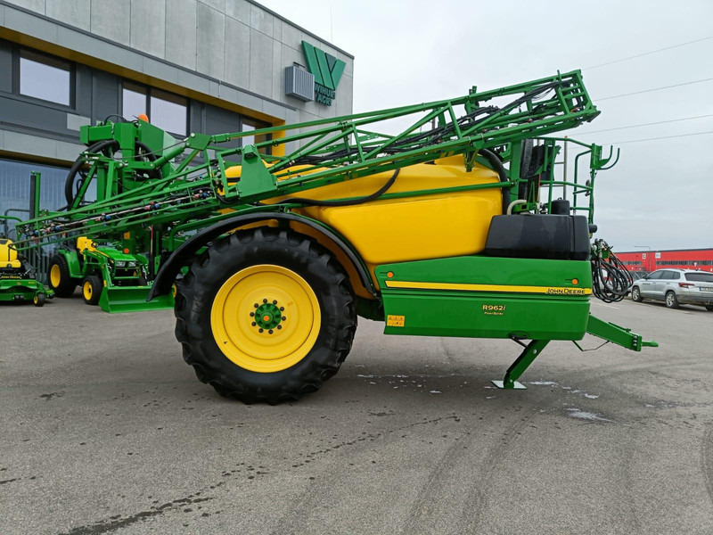 John Deere R962i - Getrokken veldspuit: afbeelding 2 John Deere R962i - Getrokken veldspuit: afbeelding 2