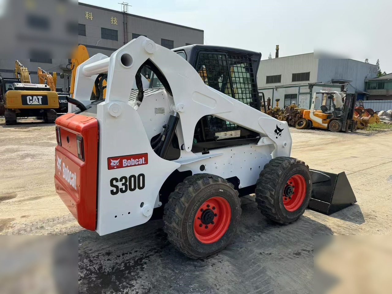 BOBCAT S300 - Schranklader: afbeelding 3 BOBCAT S300 - Schranklader: afbeelding 3