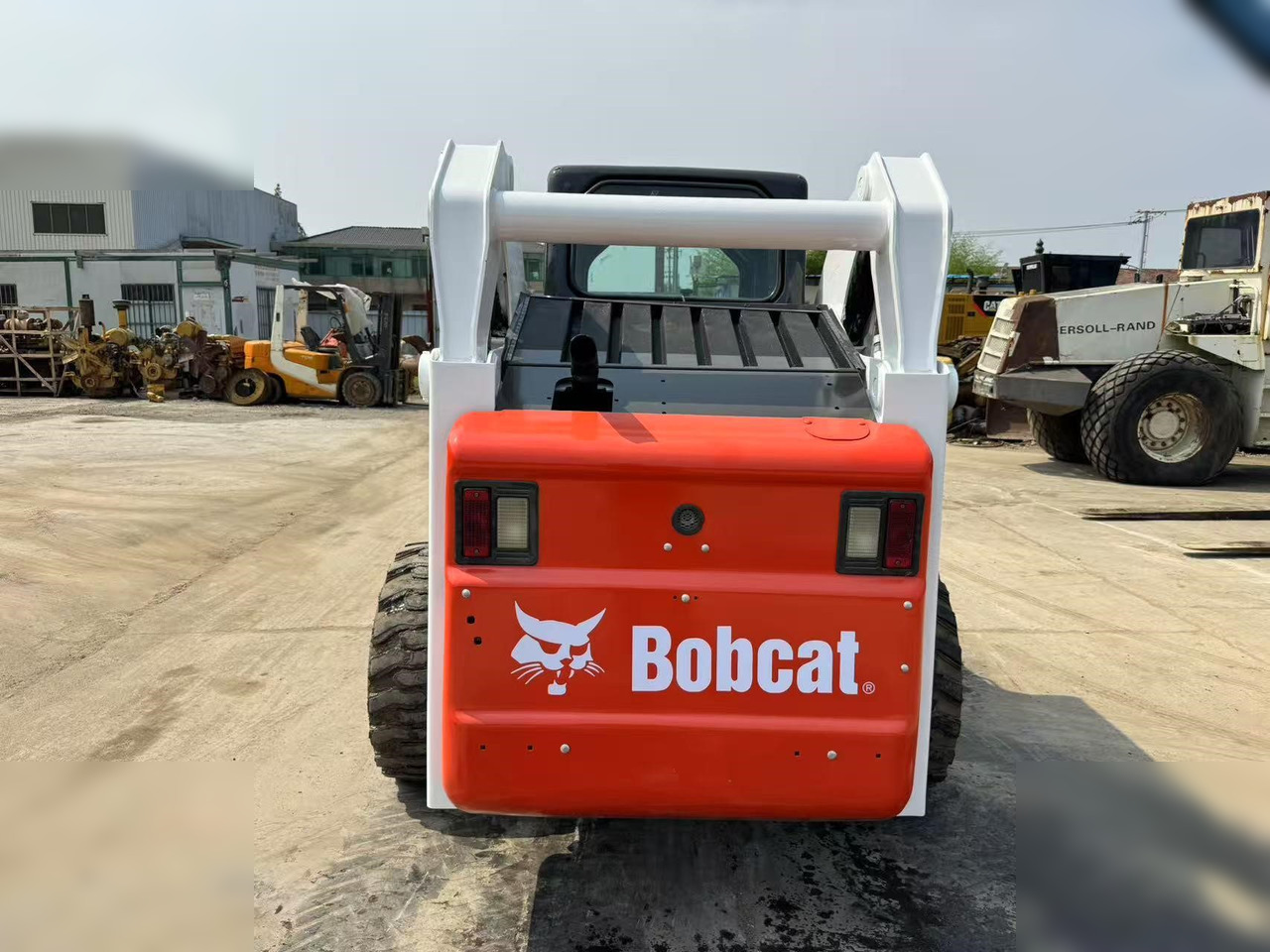 BOBCAT S300 - Schranklader: afbeelding 5 BOBCAT S300 - Schranklader: afbeelding 5