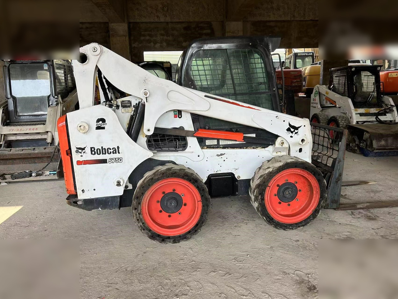 BOBCAT S750 - Schranklader: afbeelding 1 BOBCAT S750 - Schranklader: afbeelding 1