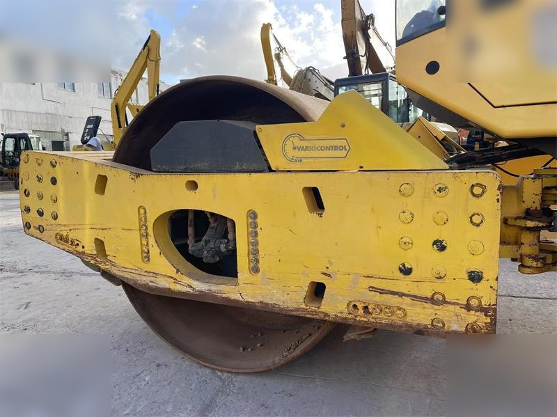 BOMAG BW226DH-4 - Schapenpootwals/ Grondverdichter: afbeelding 5 BOMAG BW226DH-4 - Schapenpootwals/ Grondverdichter: afbeelding 5