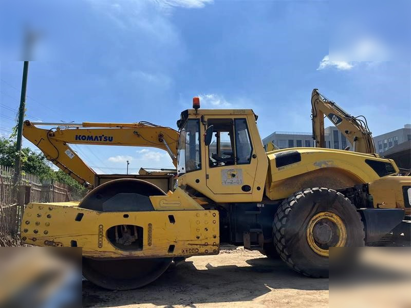 BOMAG BW226DH-4 - Schapenpootwals/ Grondverdichter: afbeelding 1 BOMAG BW226DH-4 - Schapenpootwals/ Grondverdichter: afbeelding 1