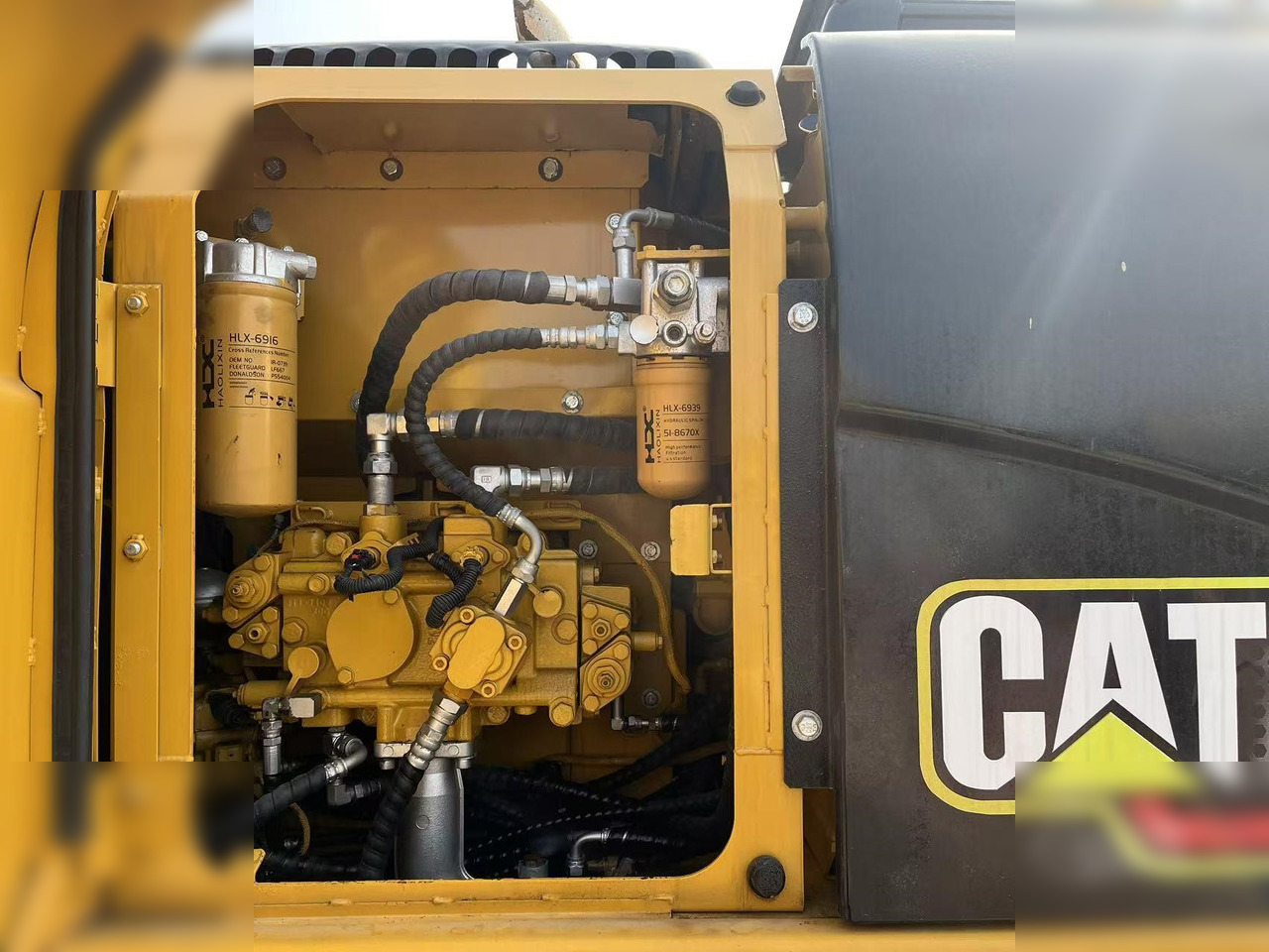 CATERPILLAR 312D2 GC - Rupsgraafmachine: afbeelding 5 CATERPILLAR 312D2 GC - Rupsgraafmachine: afbeelding 5